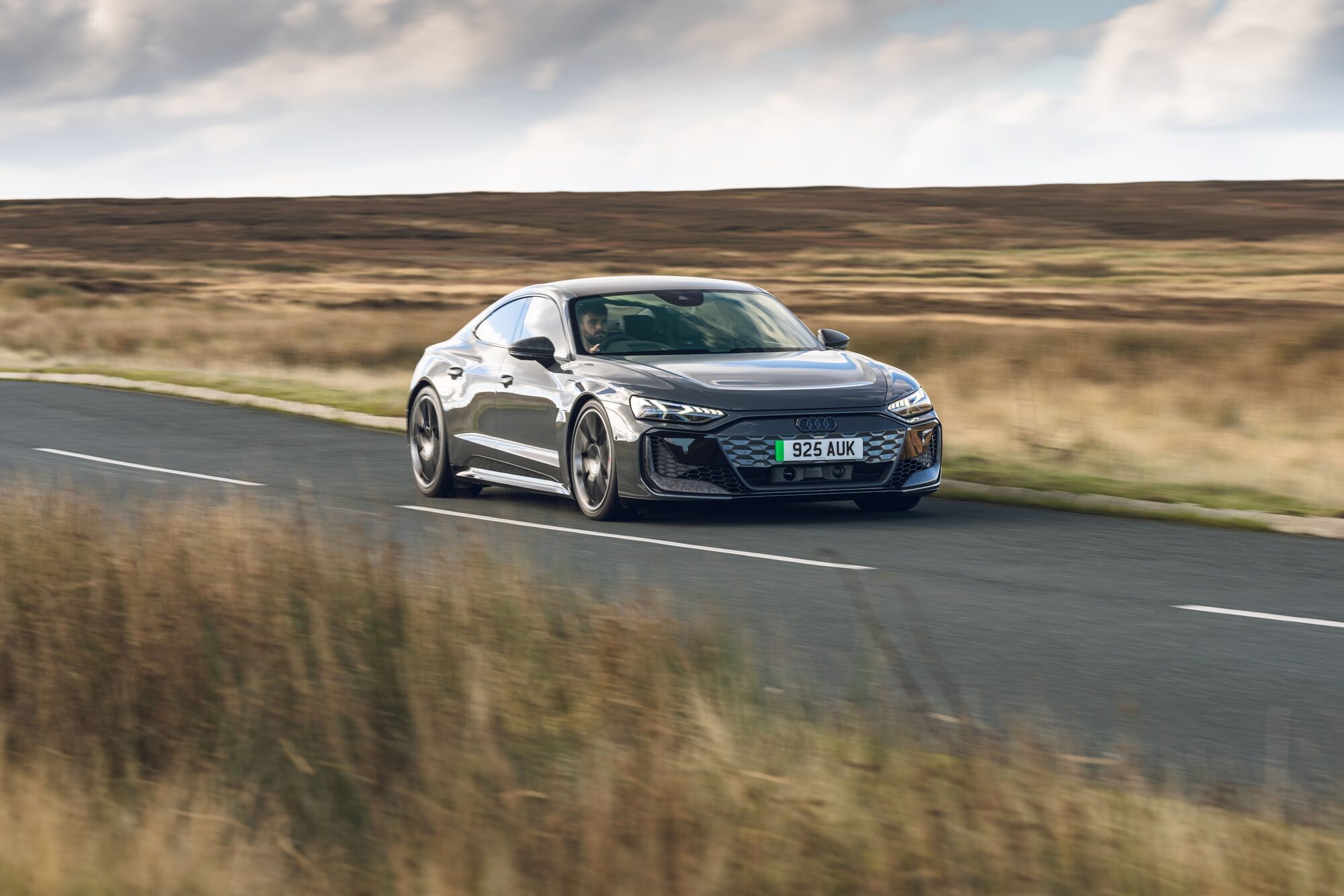 RS e-tron GT performance on the move