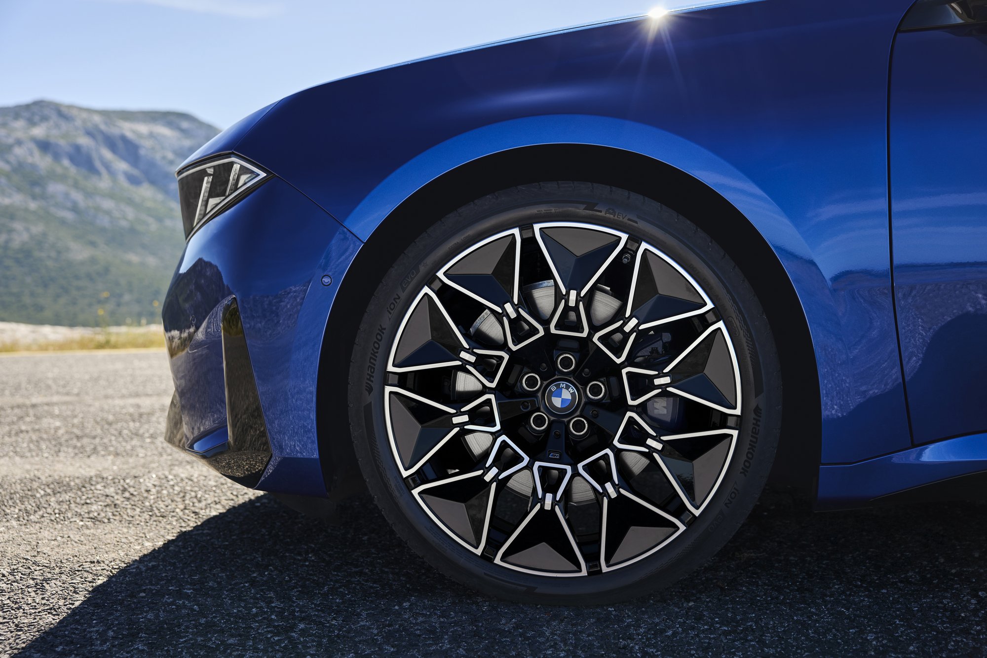 i3 50 xDrive alloy wheel