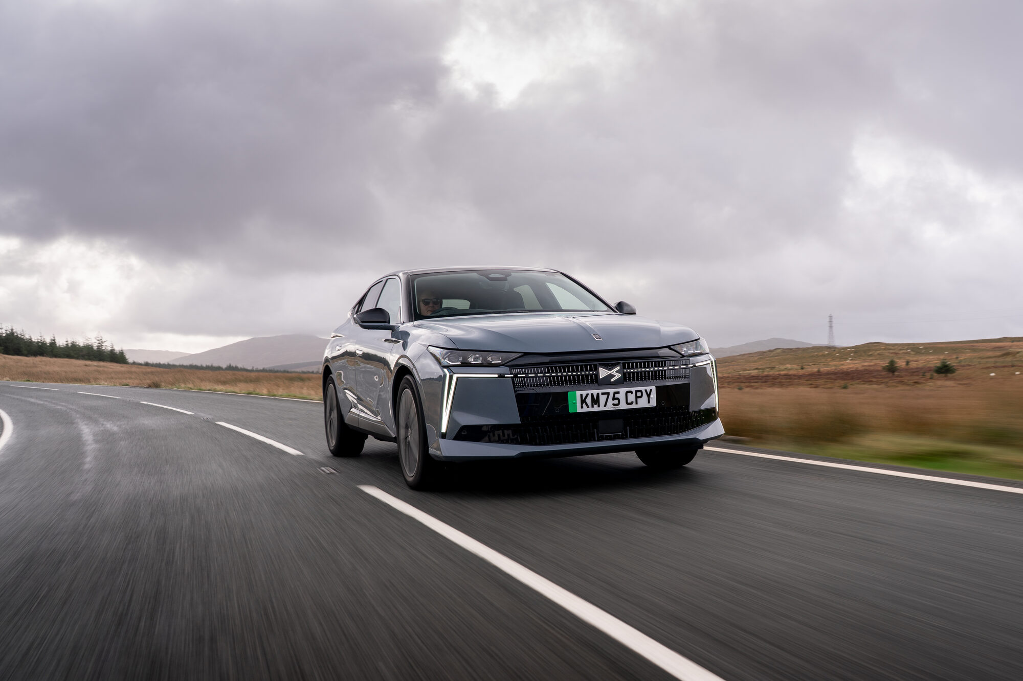N°4 E-Tense on the road
