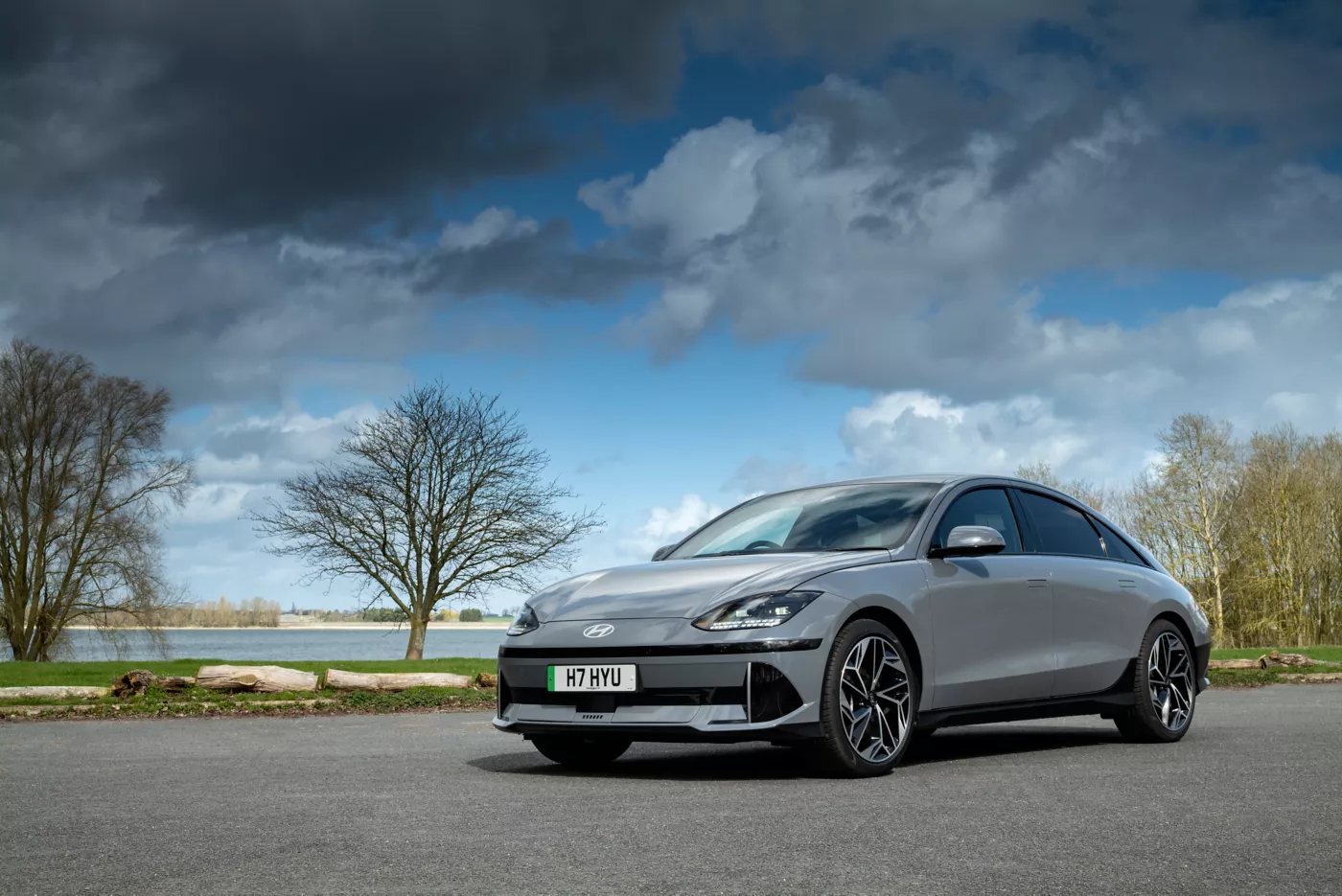 IONIQ 6, front three-quarter