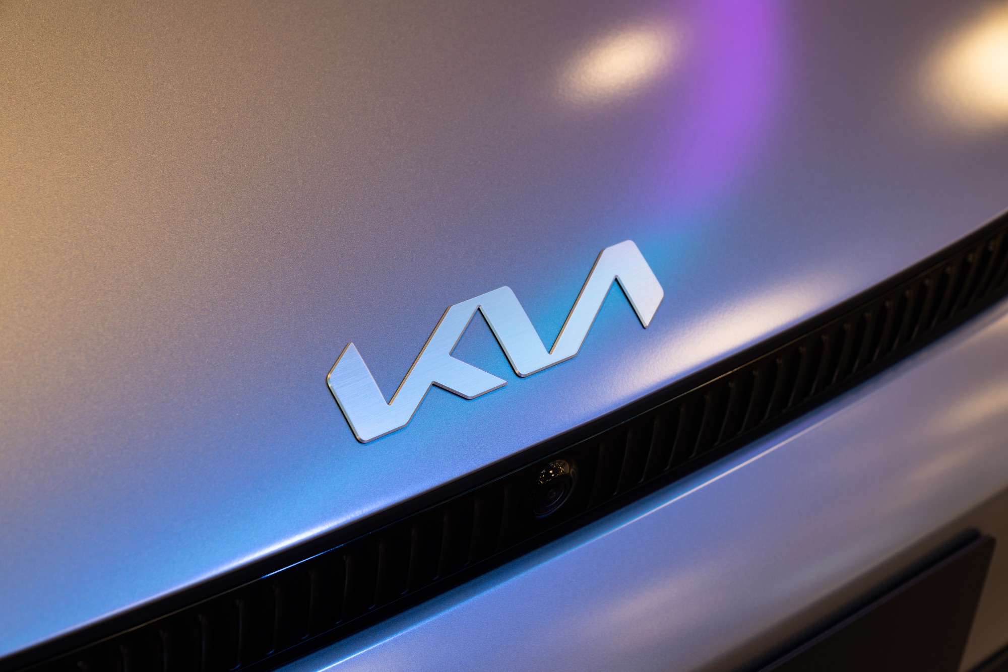 The new Kia badge on the bonnet