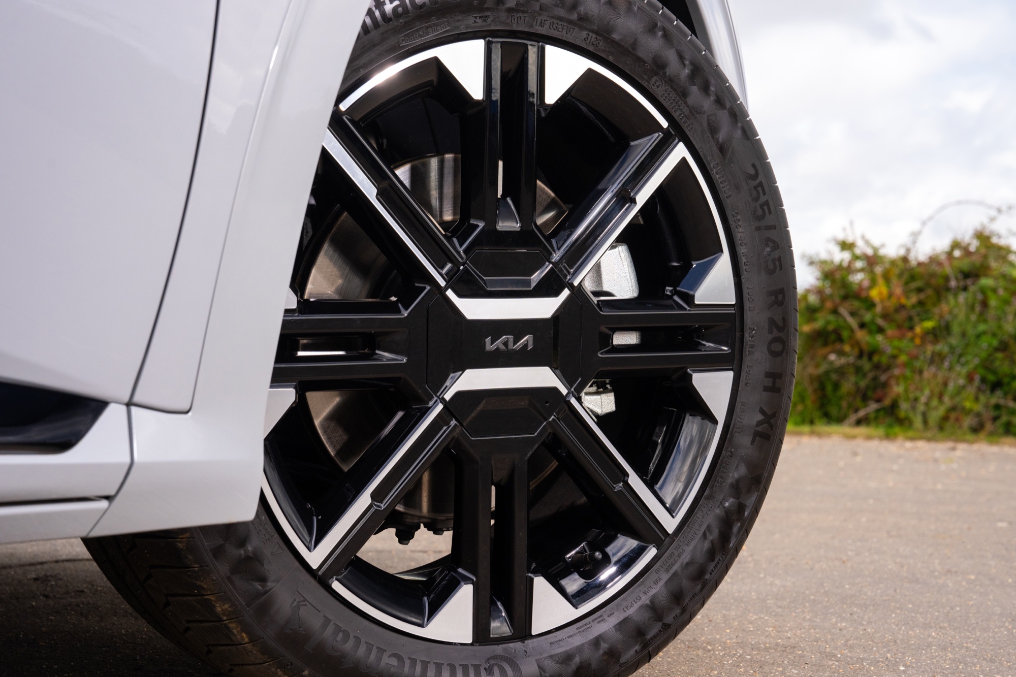 The GT-Line S's 20-inch wheel