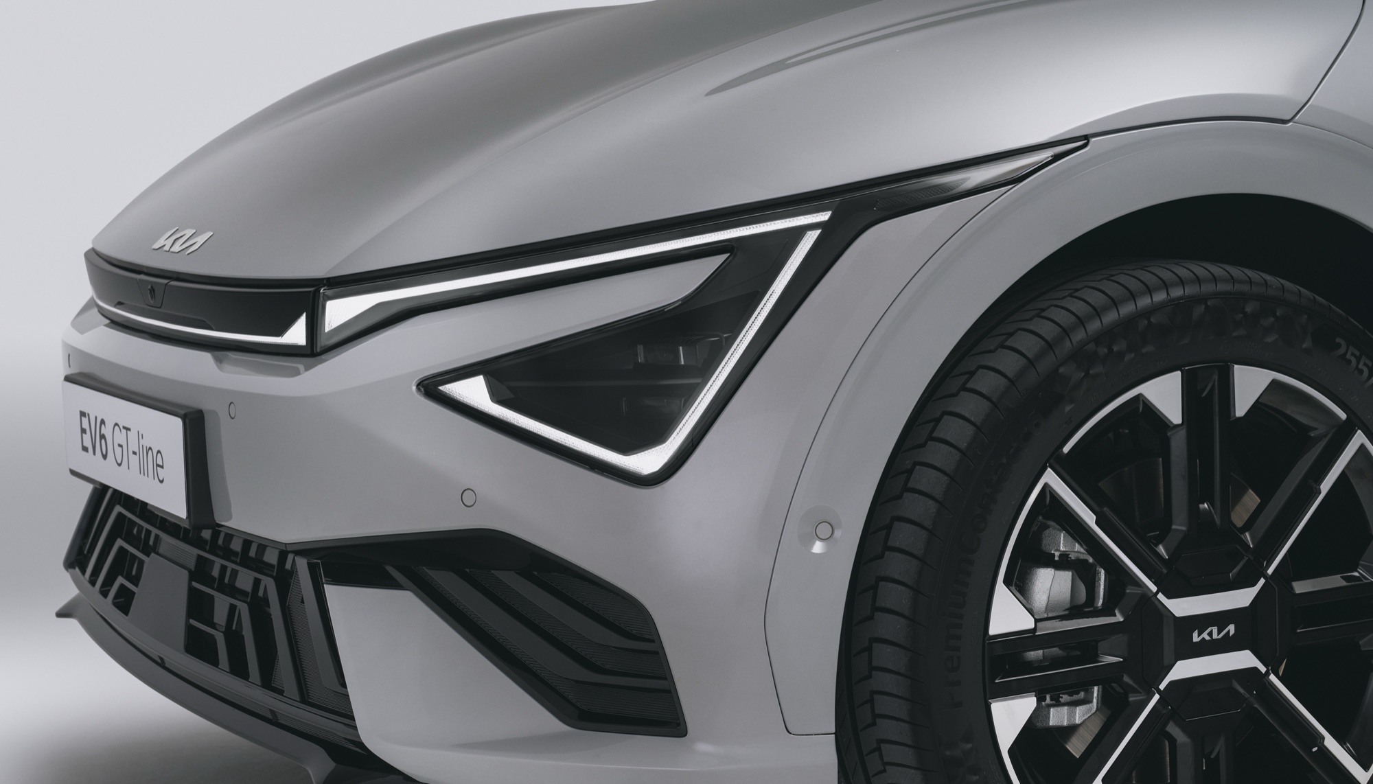 The GT-Line nose