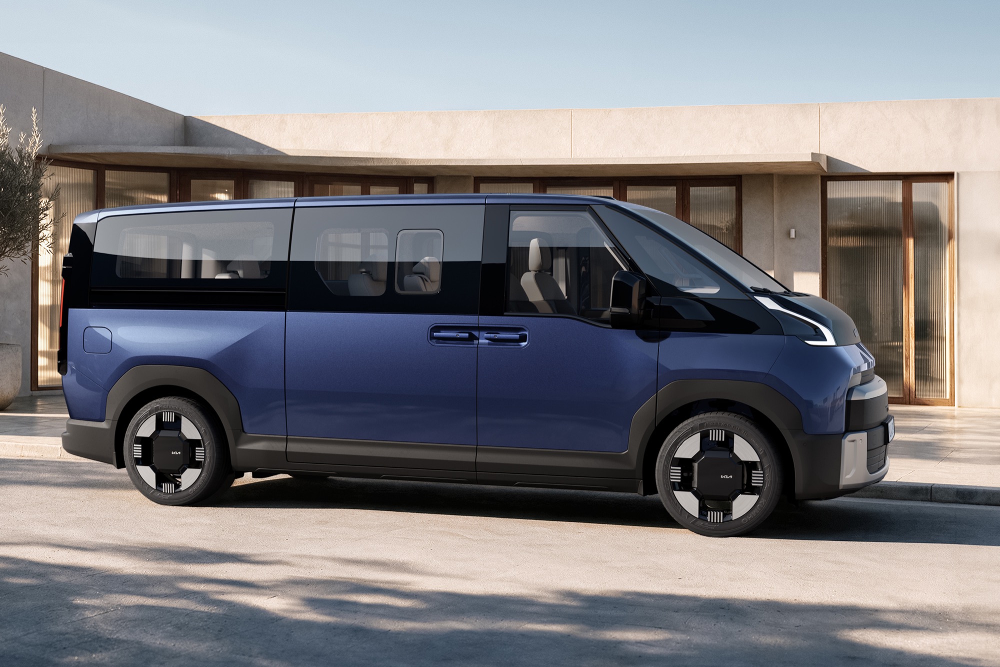 Kia PV7 Passenger, in Fjord Blue