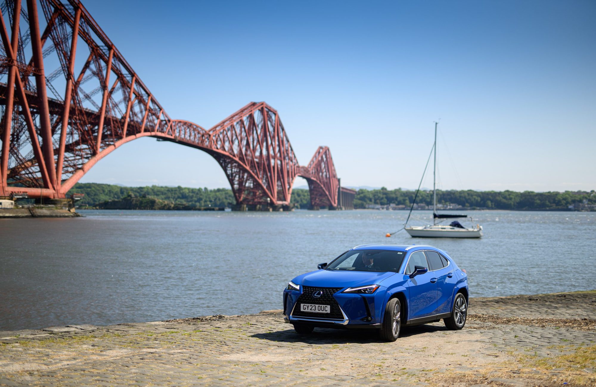 UX 300e by the Forth Bridge
