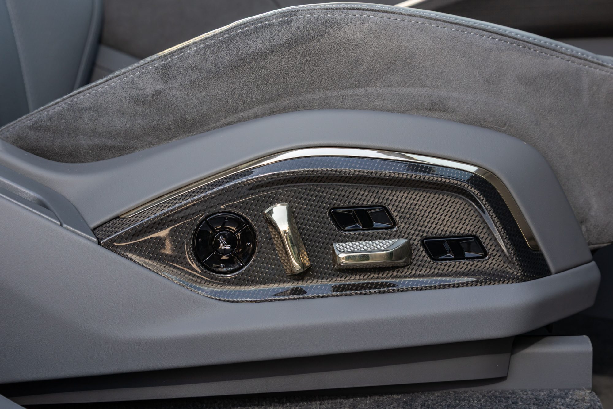 The Eletre's door controls