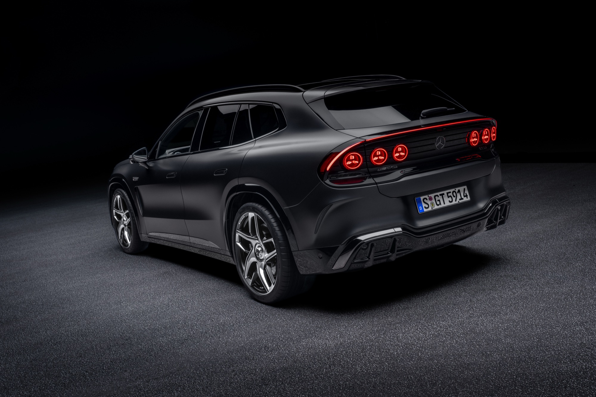 AMG GT 55 SUV, rear three-quarter