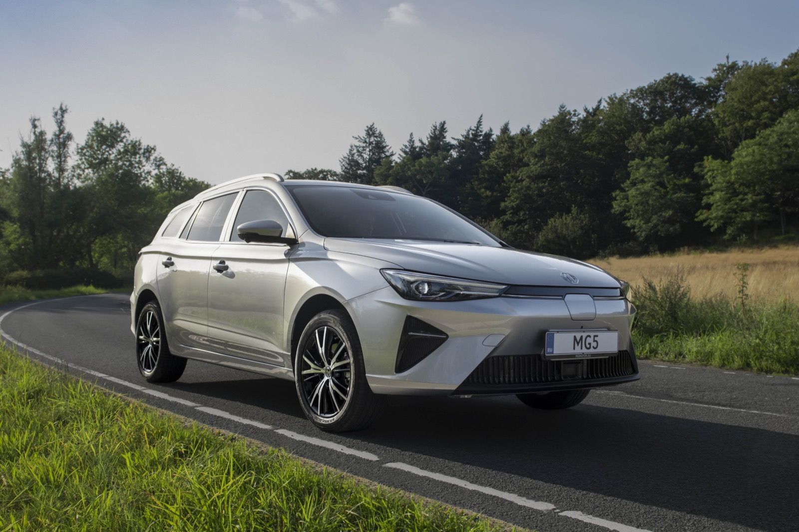MG5 EV
