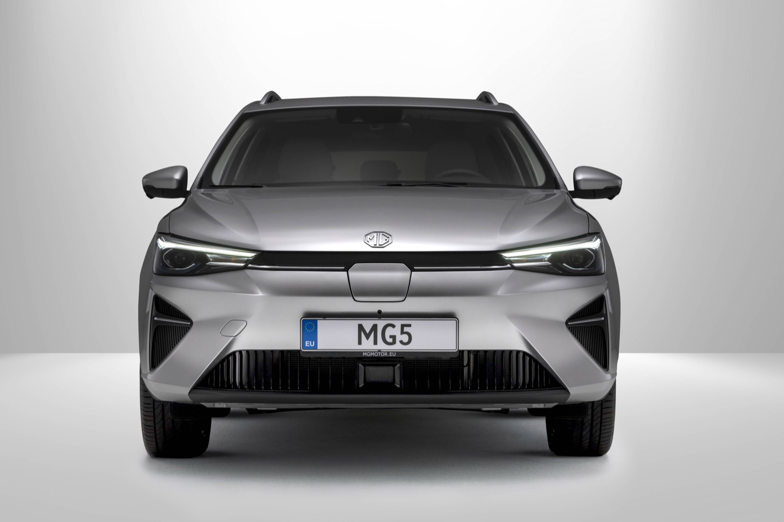 MG5 EV