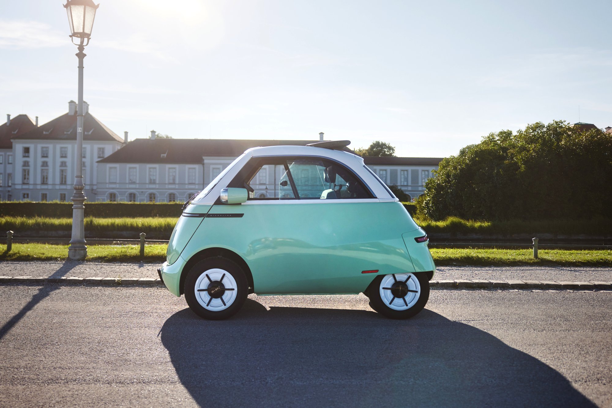 The Microlino in Paris Mint