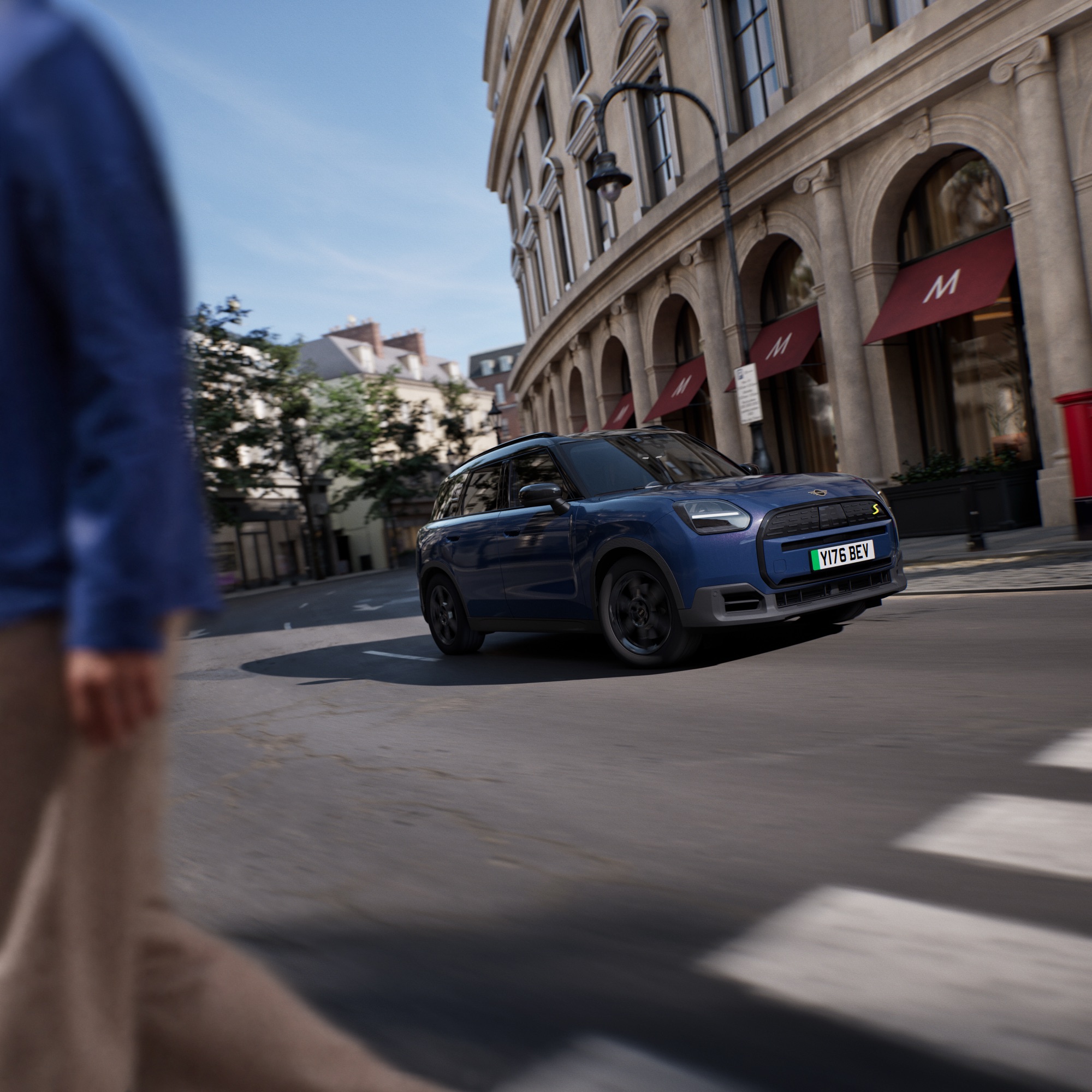 The Midnight Edition, with its Midnight Black roof