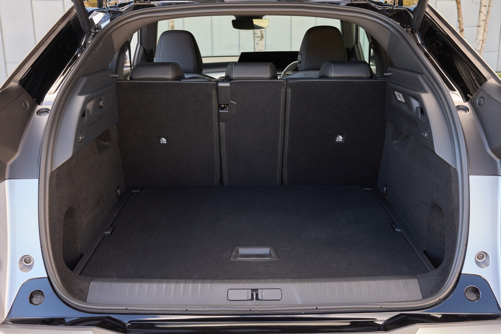 The e-3008's boot
