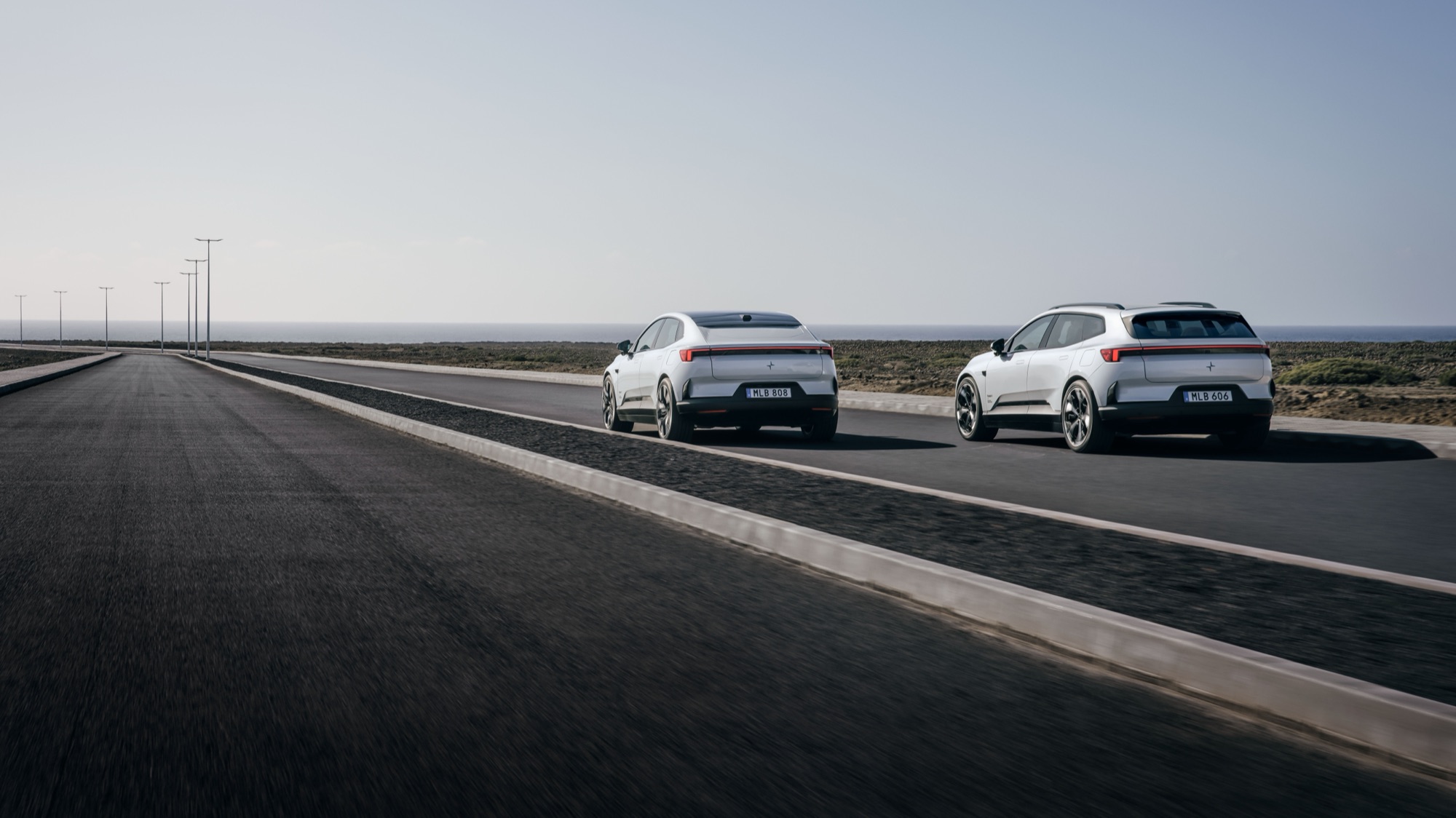 The SUV alongside the Polestar 4 coupé