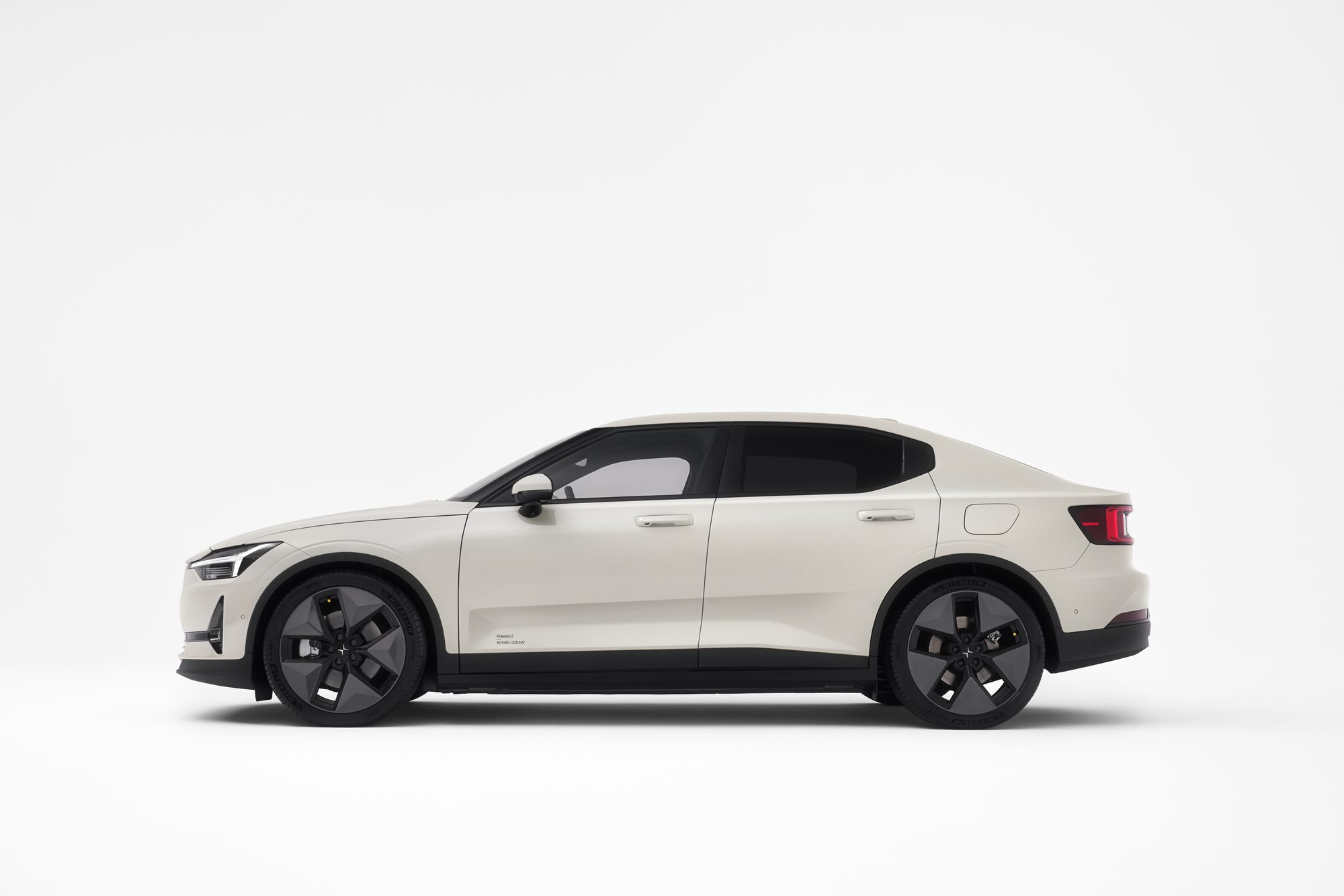 Polestar 2, from the side