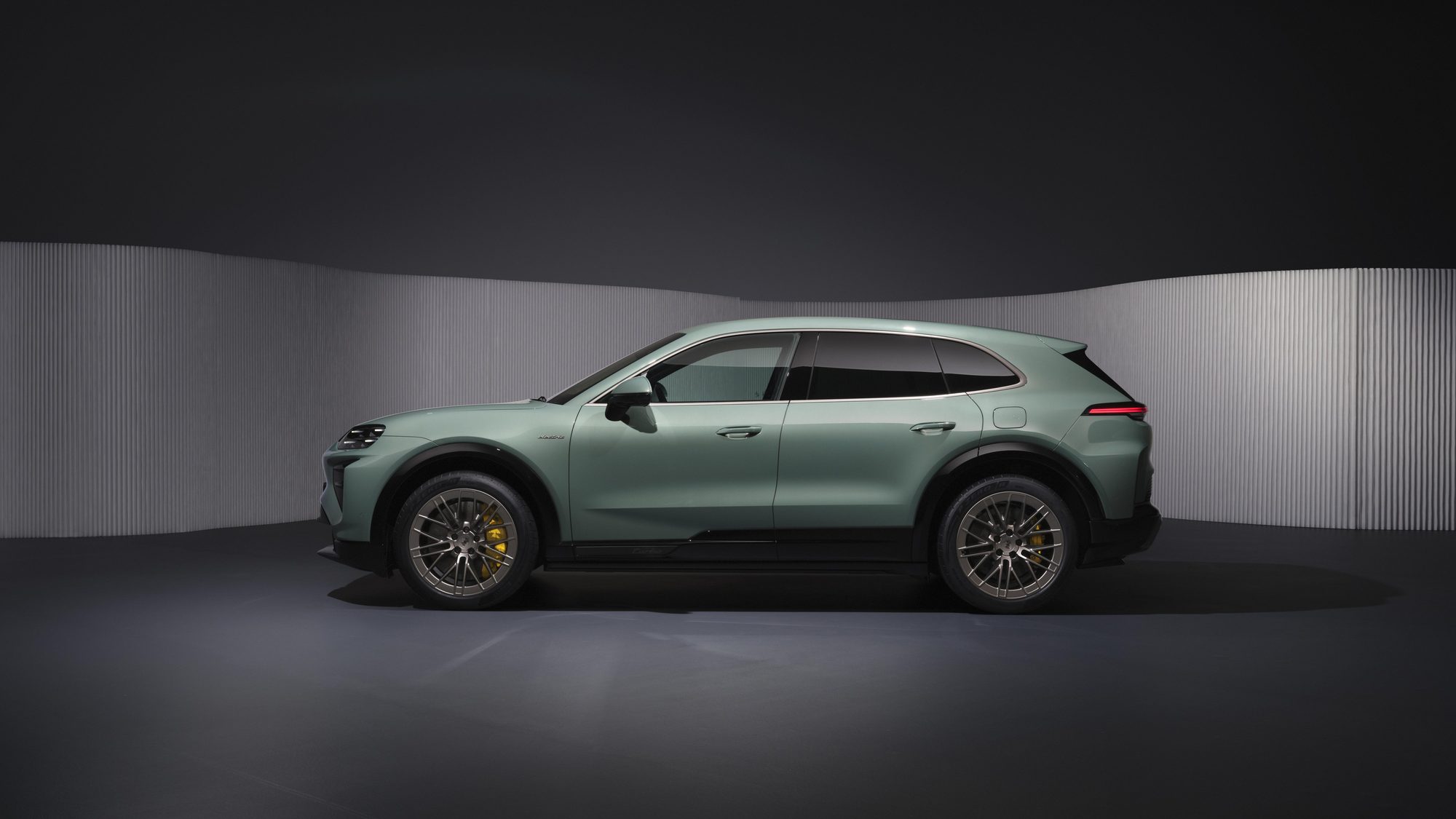 Cayenne Electric, from the side