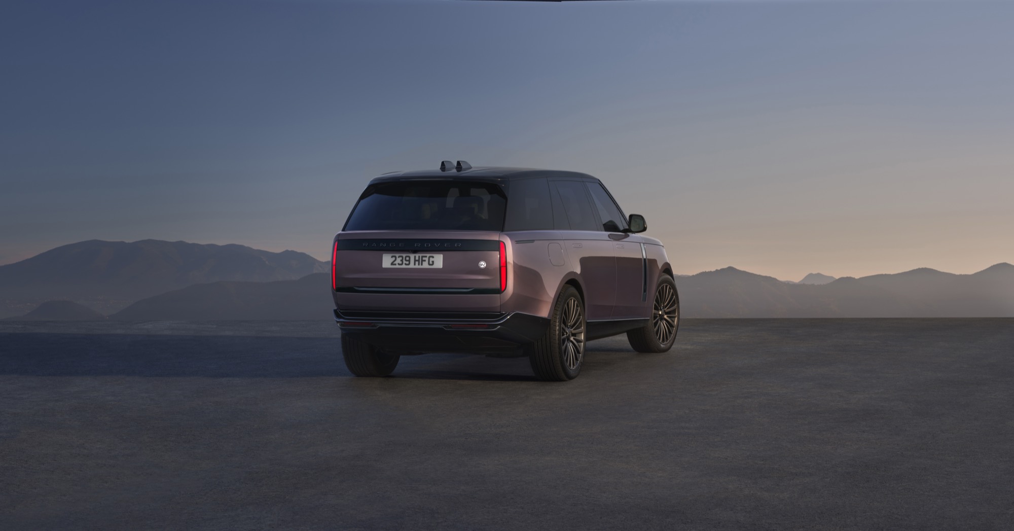 Range Rover Electric, rear three-quarter