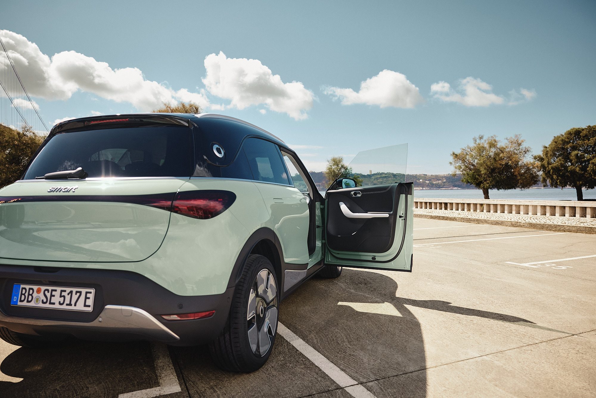 The smart #1's tailgate