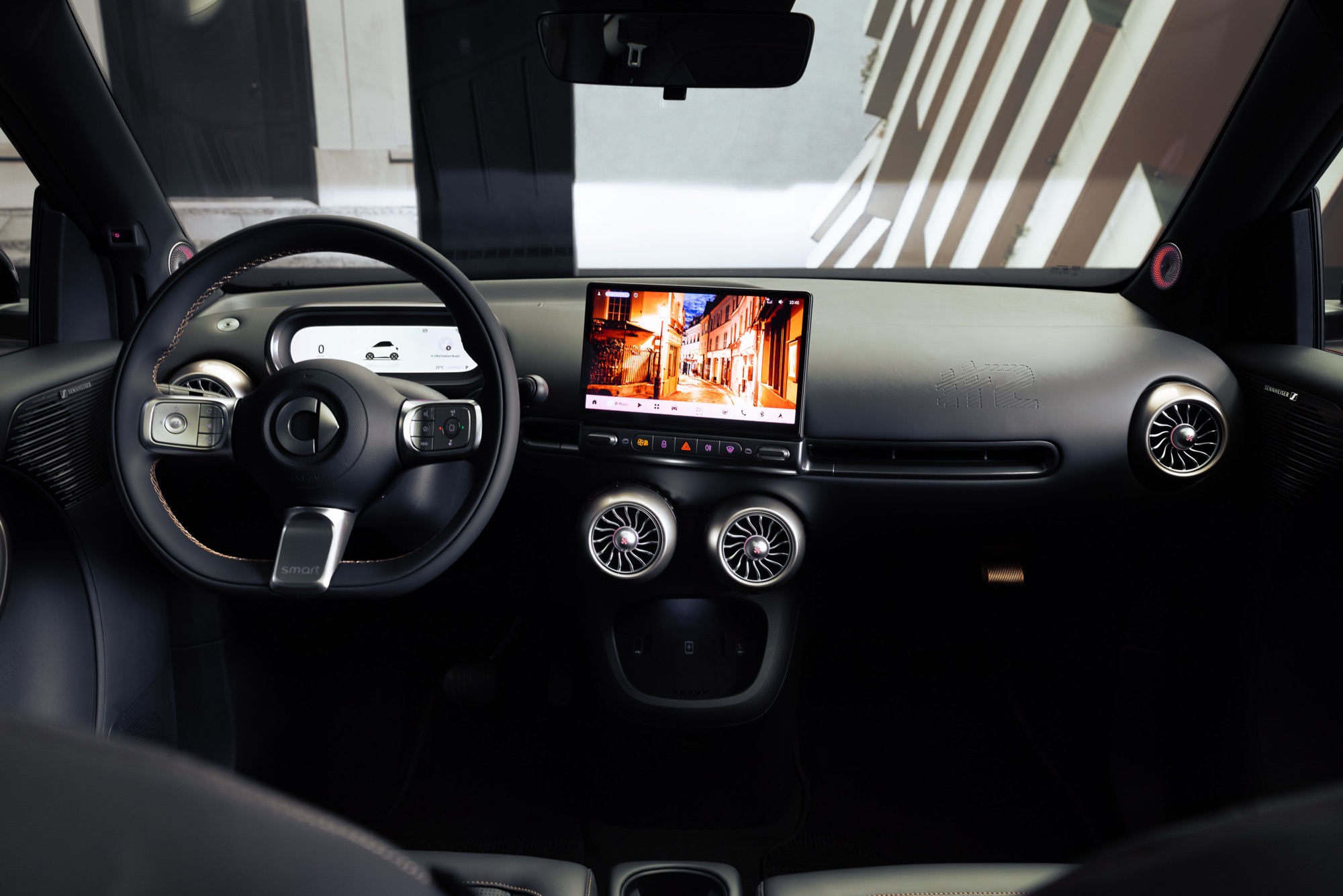 The S-shaped dashboard, with its 10.1 inch screen and 8.8 inch driver display