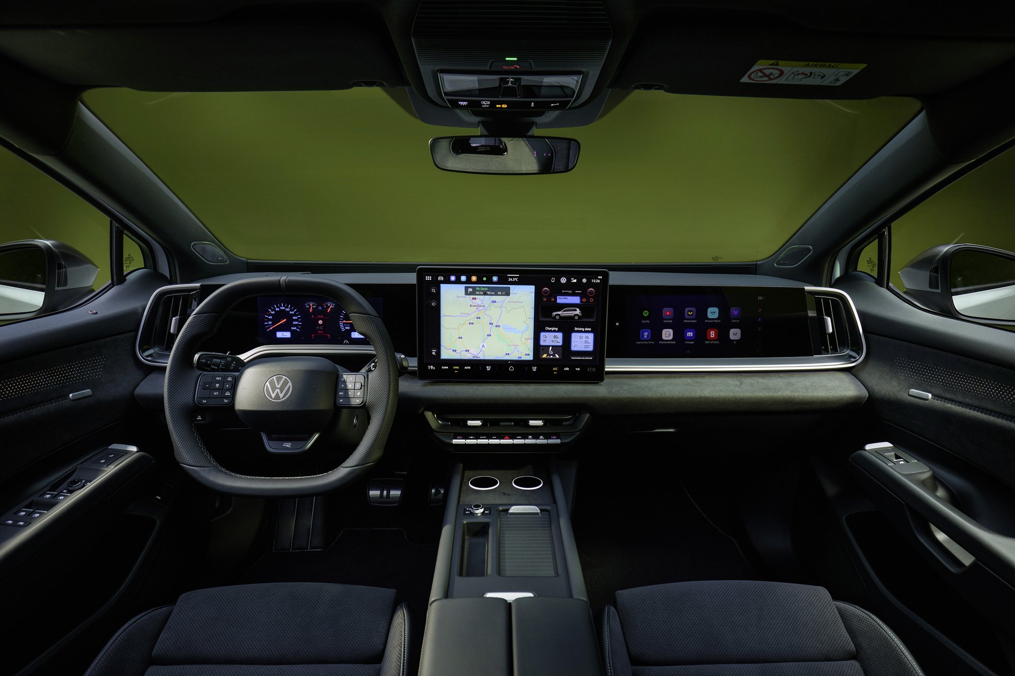 R-Line interior