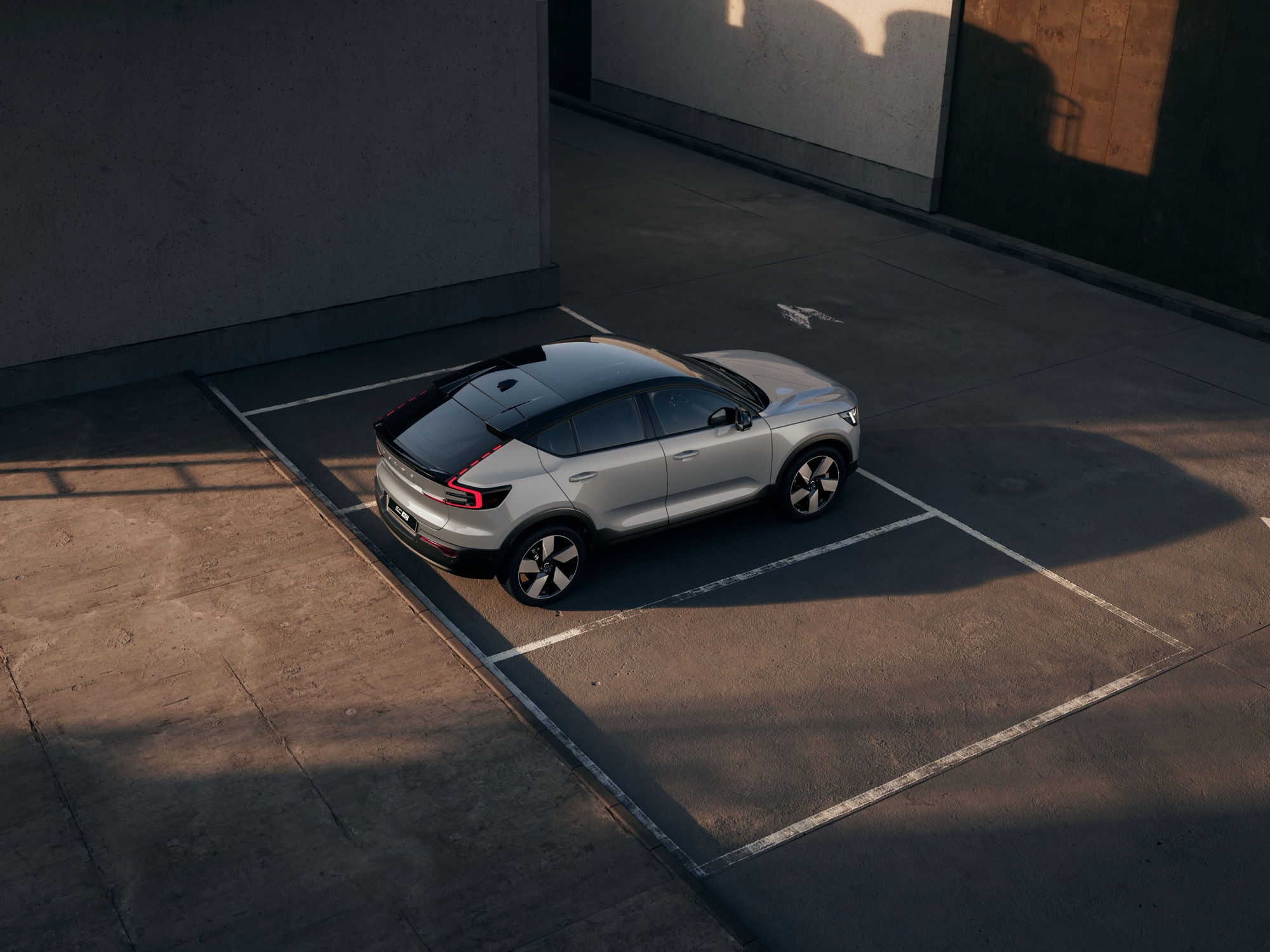 The 2027 EC40 from above